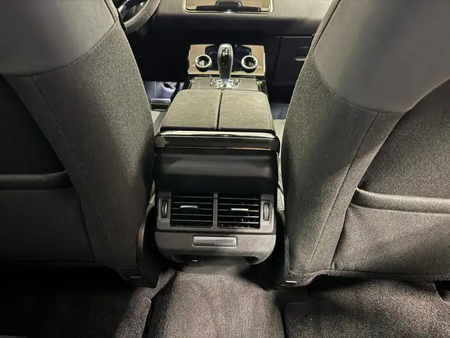 Land Rover Range Rover Evoque view 10