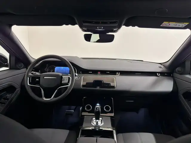 Land Rover Range Rover Evoque view 4