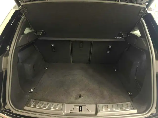 Land Rover Range Rover Evoque view 12