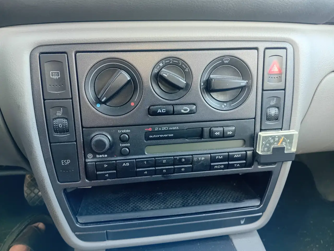 Volkswagen Passat 1.6 HU & AU 05-2027, foto 6