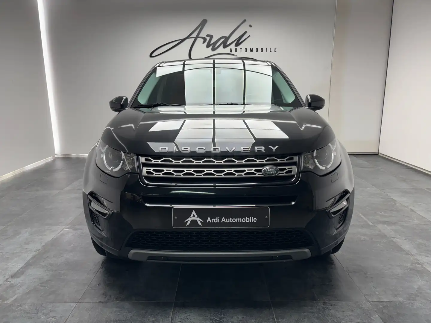 Land Rover Discovery Sport 2.0 TD4 *SIEGE CHAUFFANT AV+AR*TOIT PANO*GARANTIE* Noir - 2