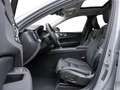 Volvo XC60 B5 AWD Ultra Dark 21" Luft Massage Pano Grau - thumbnail 5