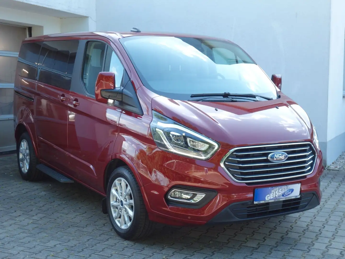 Ford Tourneo Custom Titanium X Leder Xenon Navi AHK Rot - 1