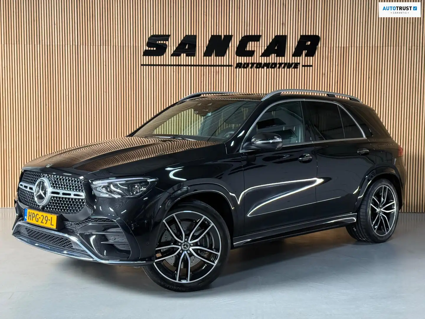 Mercedes-Benz GLE 400 e 4MATIC AMG Line LUCHTVERING|PANO|BURMESTER|22 IN Zwart - 1
