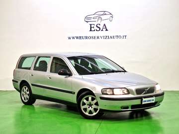 V70 II 2.4 d5