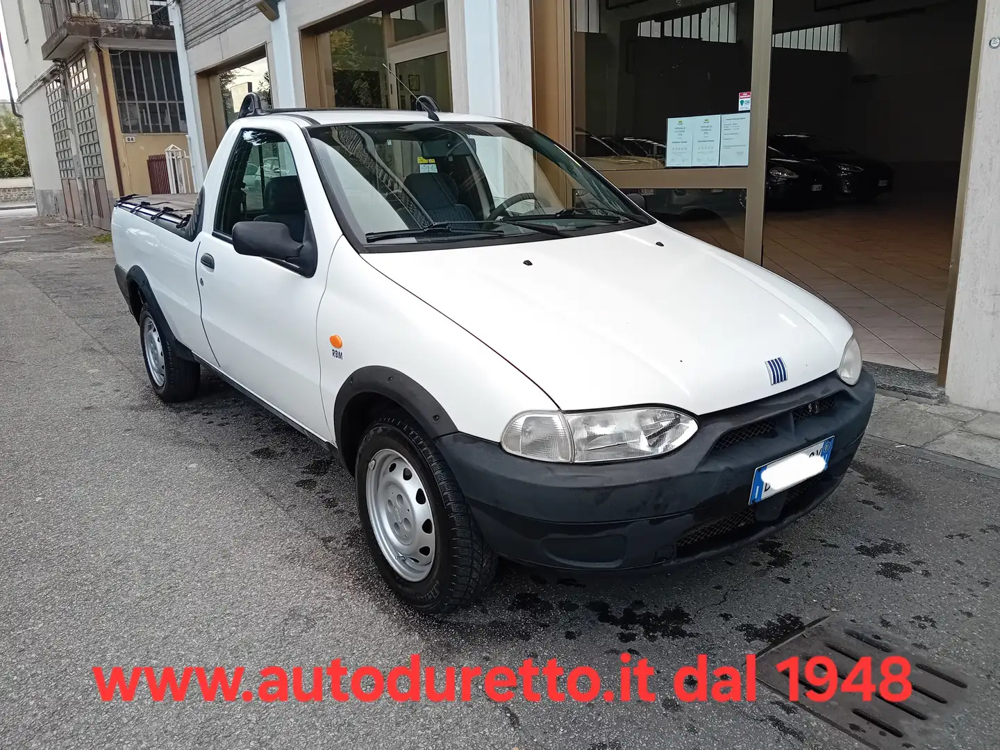 Fiat Strada 1.9 diesel Pick Up *MOLTO BELLA* Wit - 1