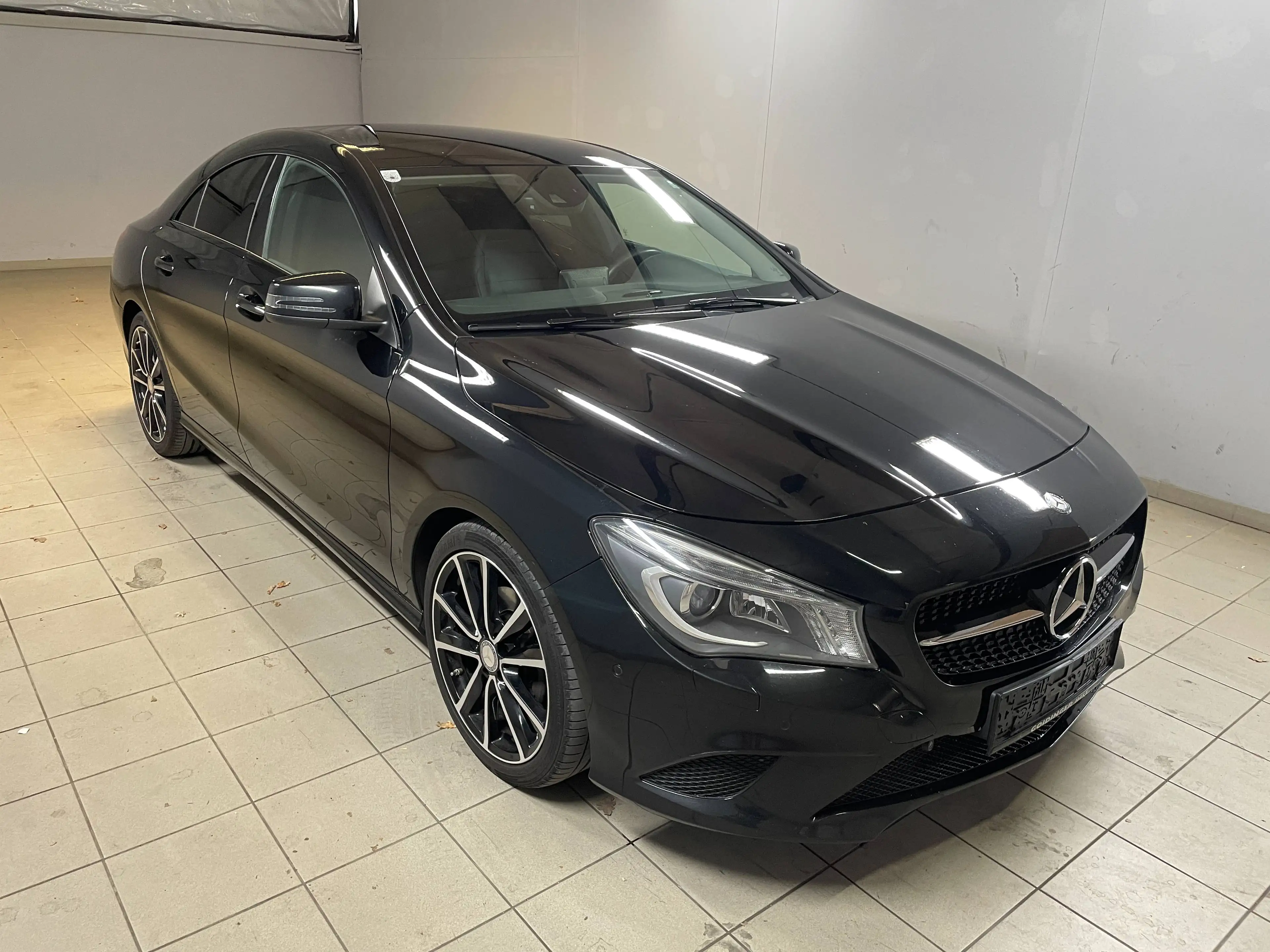 Mercedes-Benz CLA 200 CLA 200 CDI / d (117.308) — photo 2