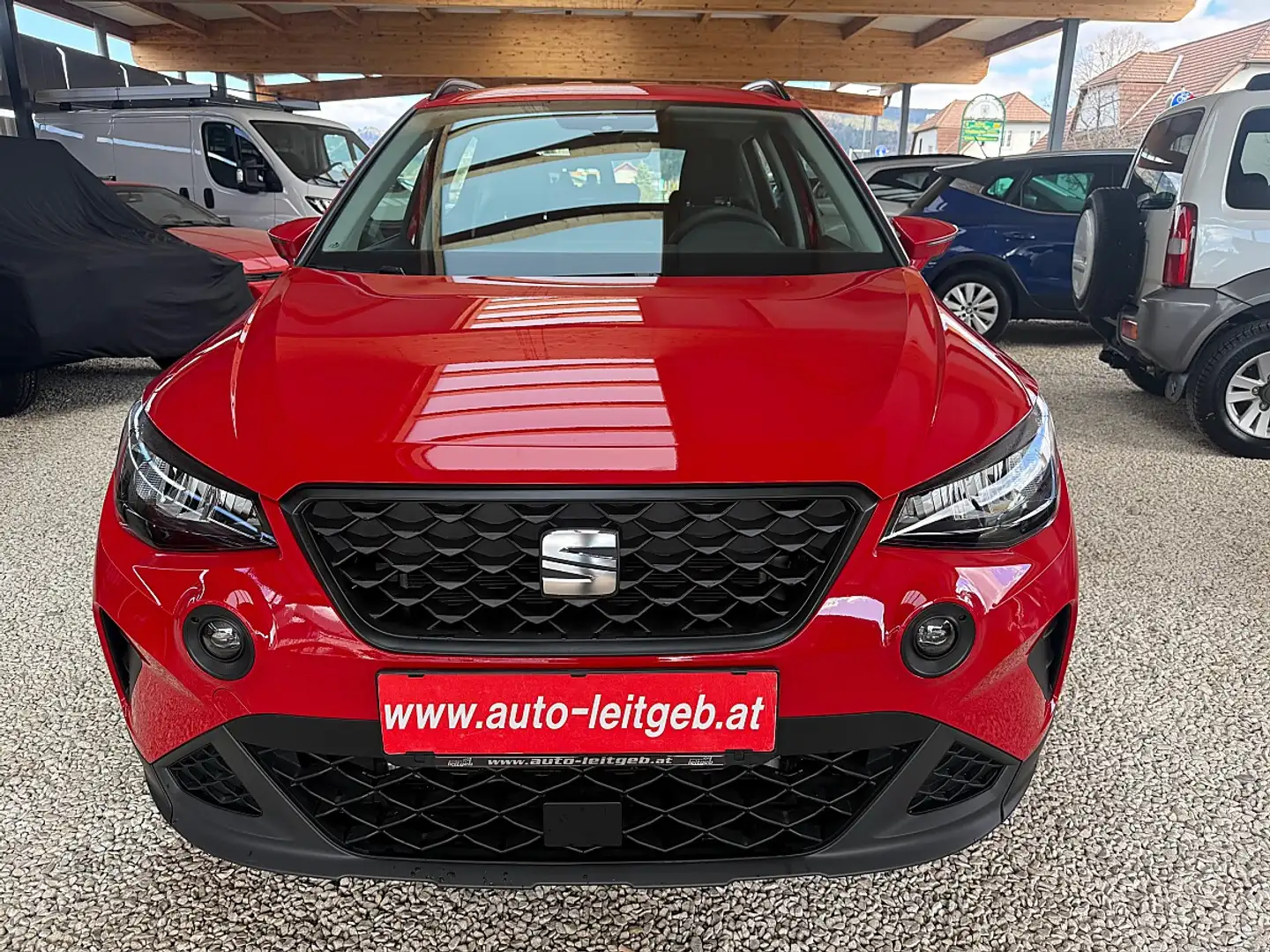 SEAT Arona 1,0 Eco TSI Reference Rot - 2