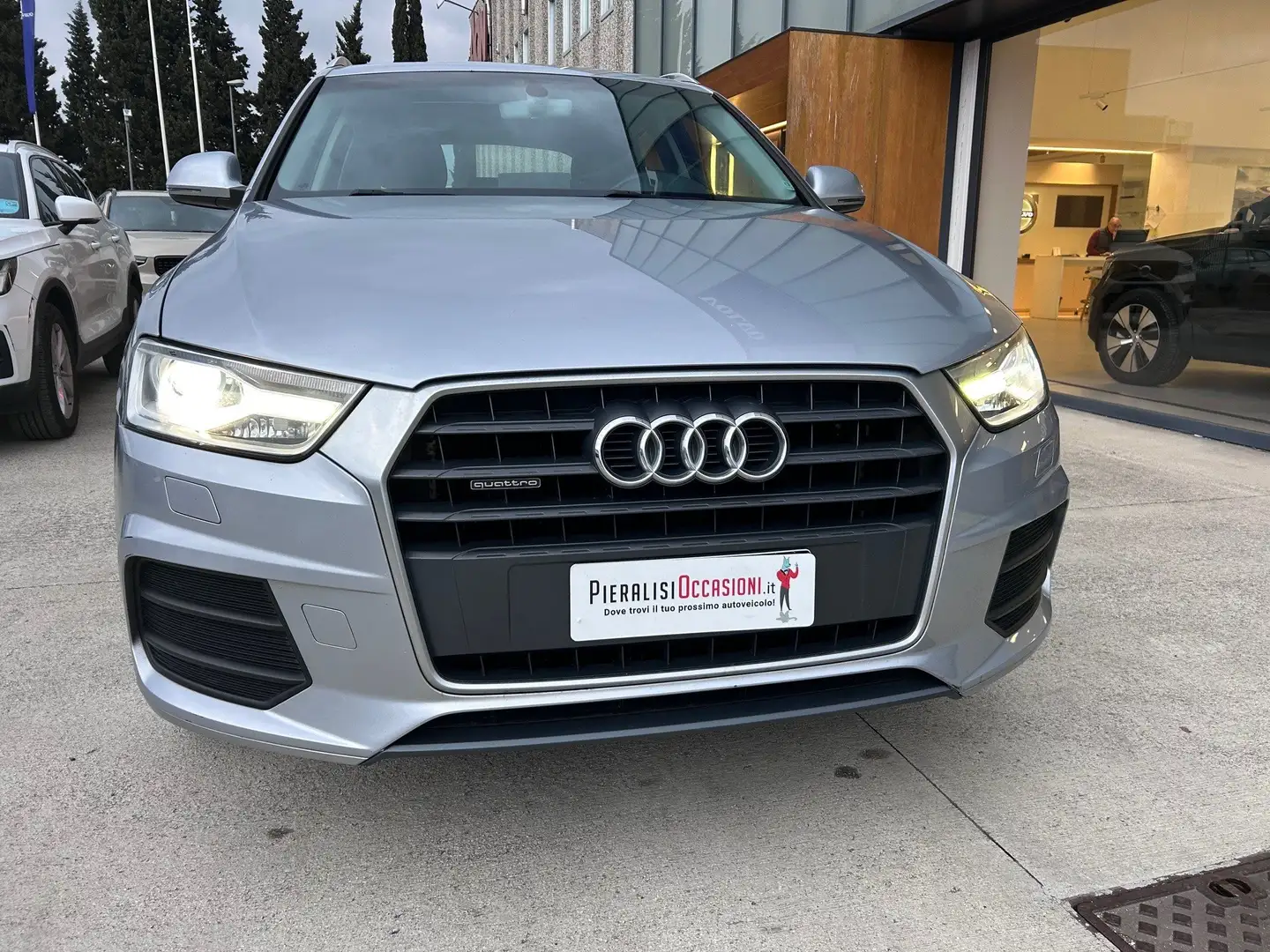 Audi Q3 Q3 2.0 tdi Business quattro 150cv s-tronic Argento - 1