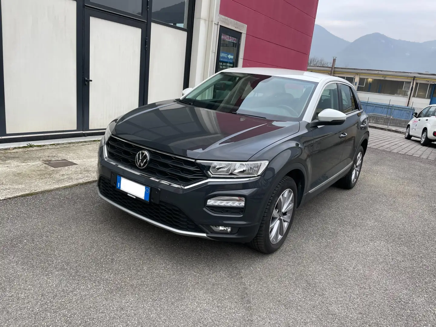 Volkswagen T-Roc T-Roc 1.0 TSI Style Grau - 1
