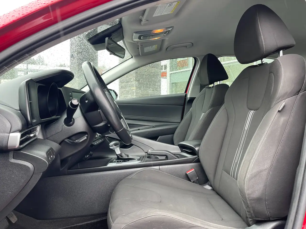 Hyundai ELANTRA снимка Hyundai ELANTRA