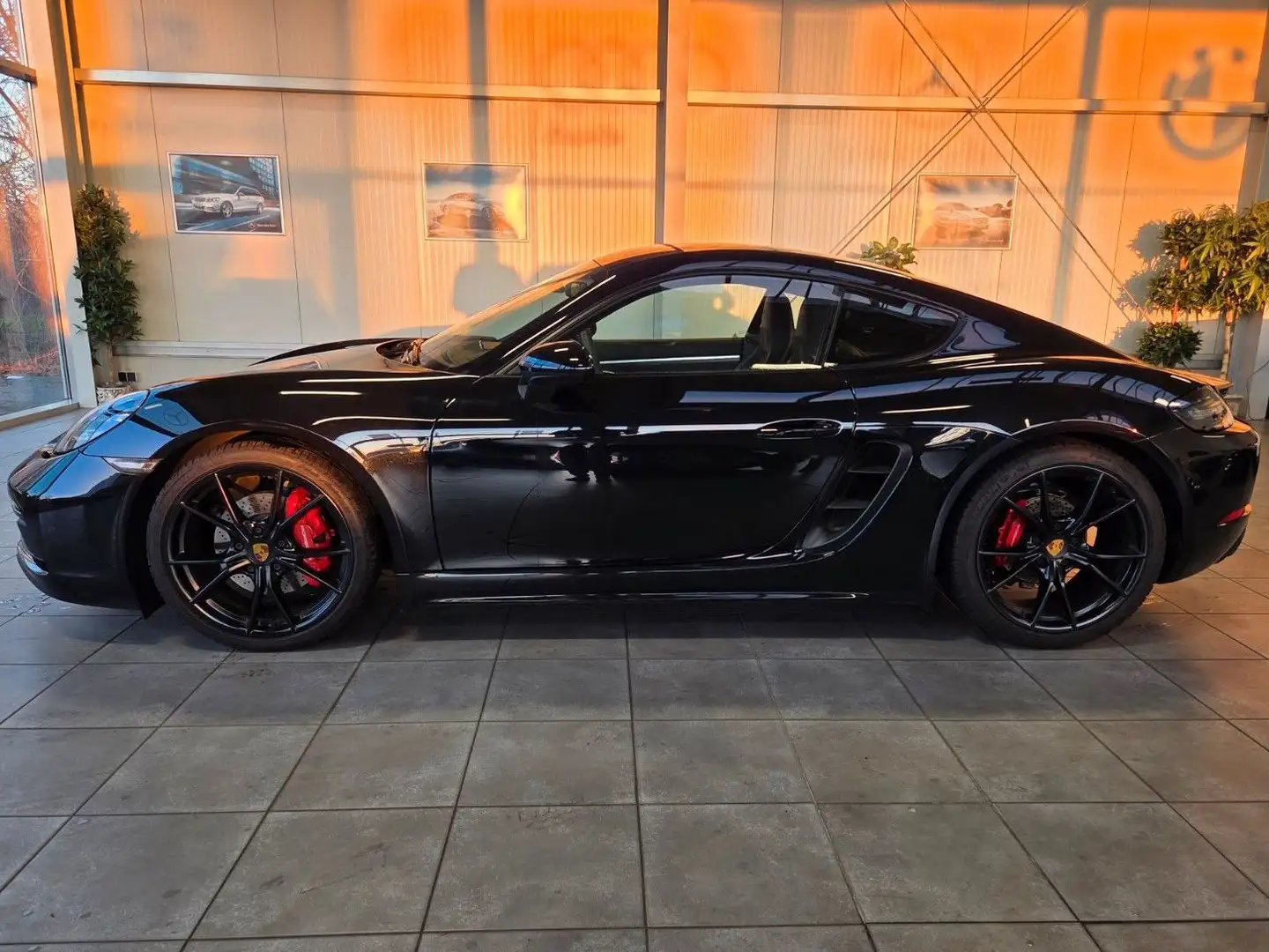 Porsche Cayman 718 GTS/Sportchrono Negru - 2