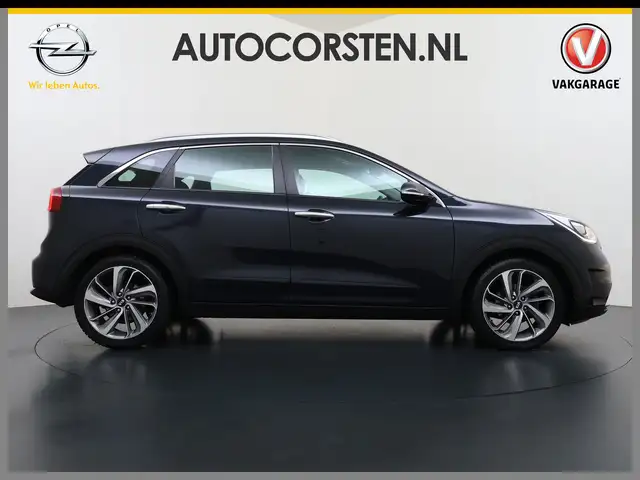 Kia Niro view 4