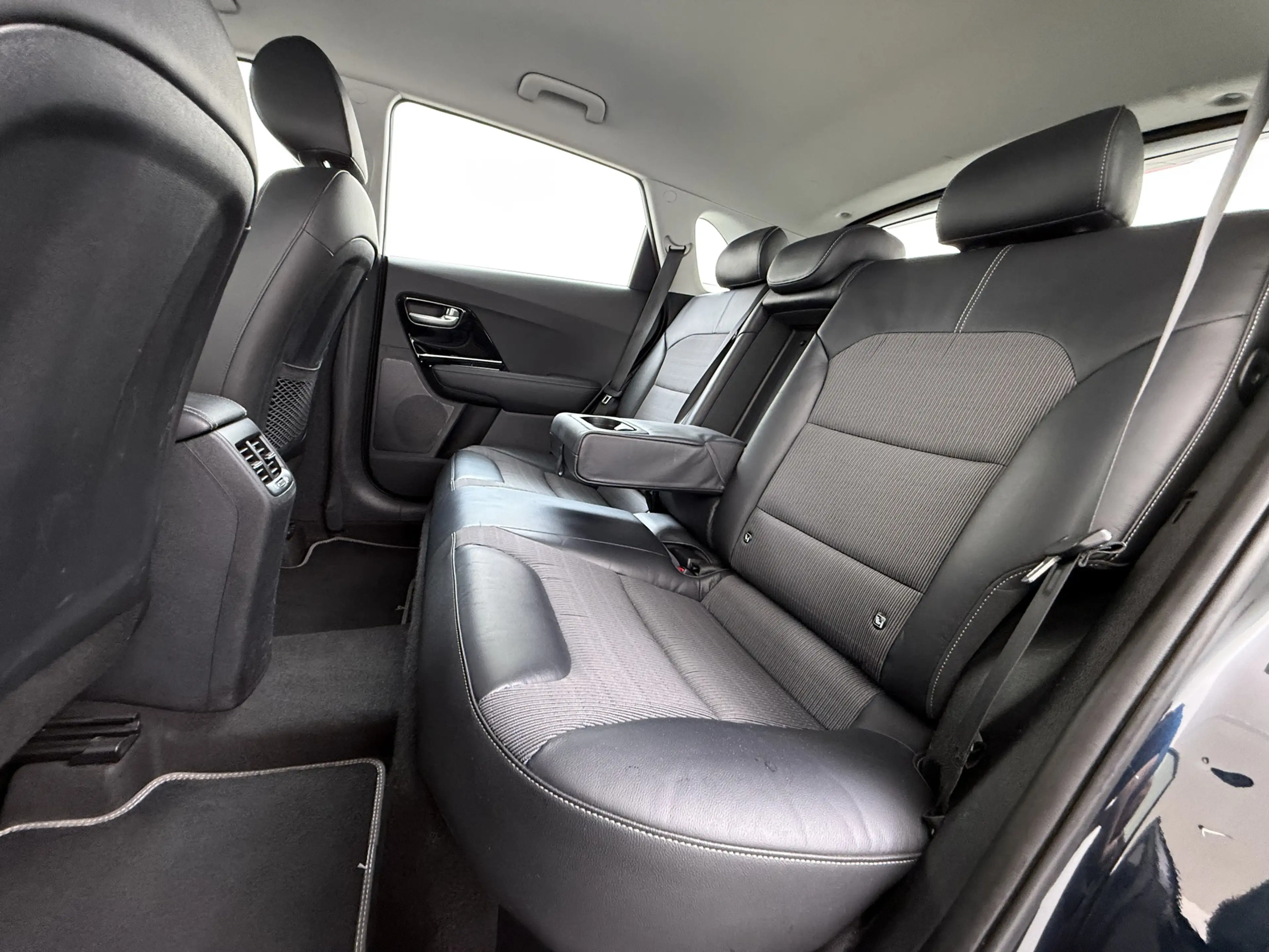Kia Niro 1.6i Hybrid Automaat Trekhaak Navi Camera Apple Ca — photo 10
