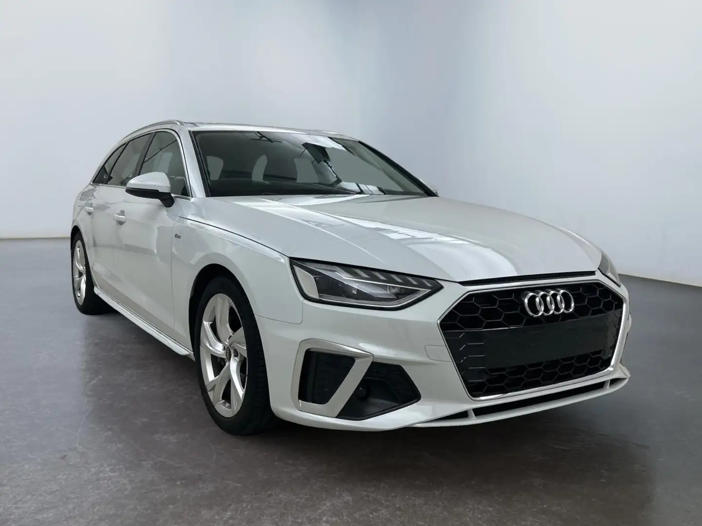 Audi A4 Avant S Line Plus 40 2.0 TFSI 204PS/150kW S-tro... Wit - 1