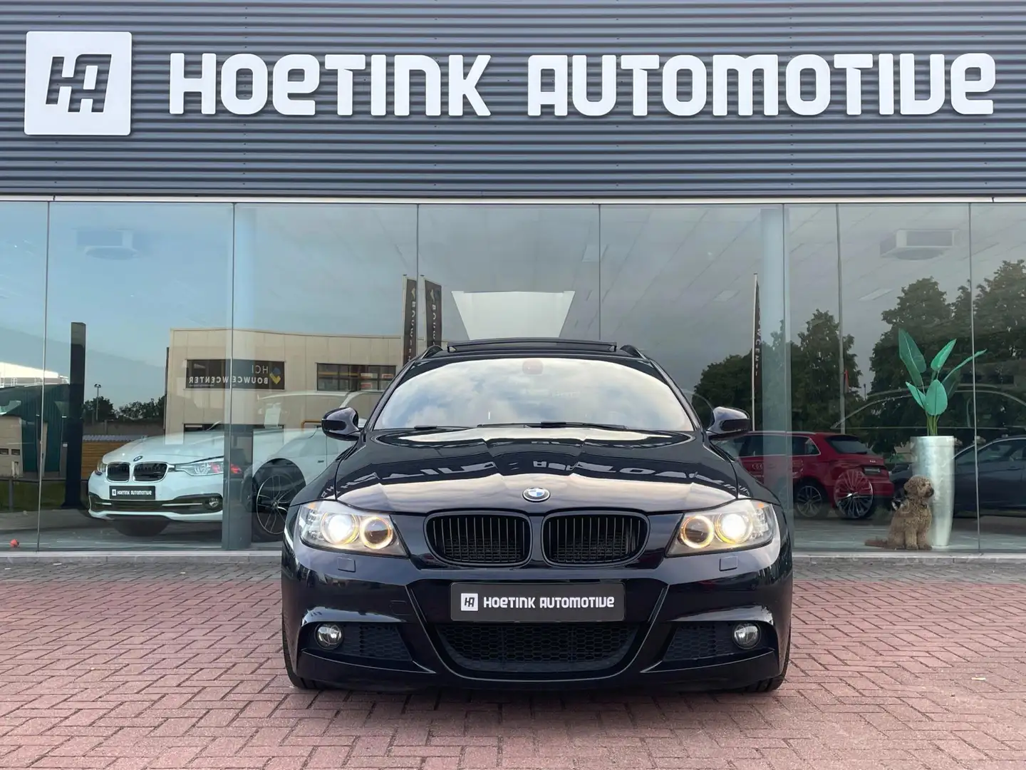 BMW 318 3 Serie Touring 318i Automaat M Sport | Pano | Cru Zwart - 2