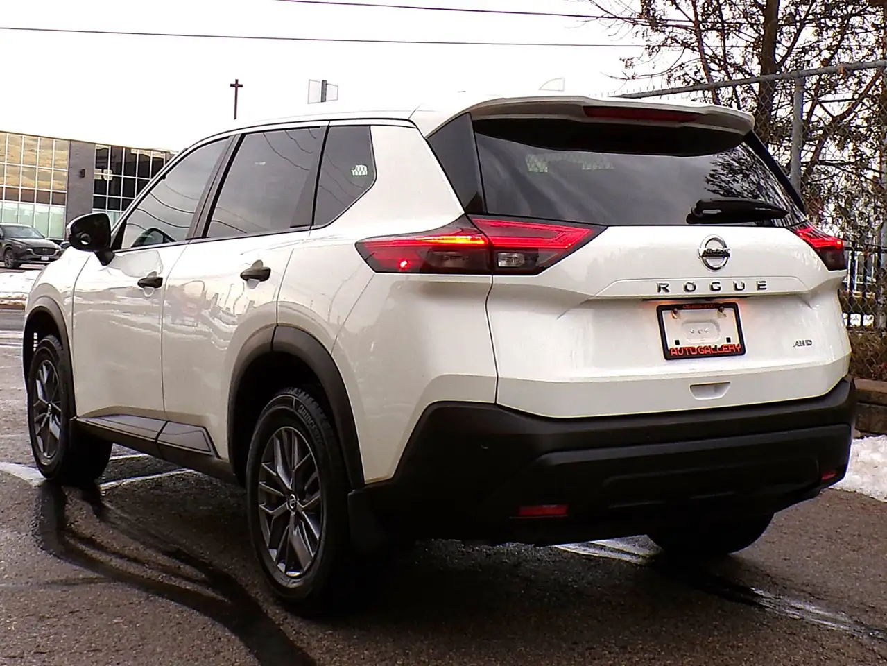 Nissan Rogue снимка Nissan Rogue