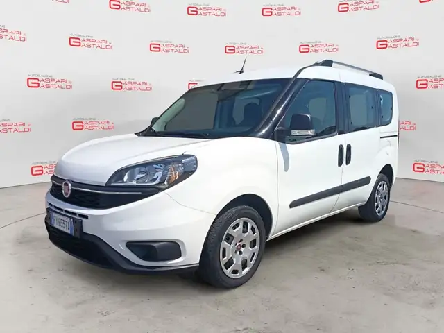 Fiat Doblo 1.6 Mjt 16v 120cv S&S EASY 7  POSTI