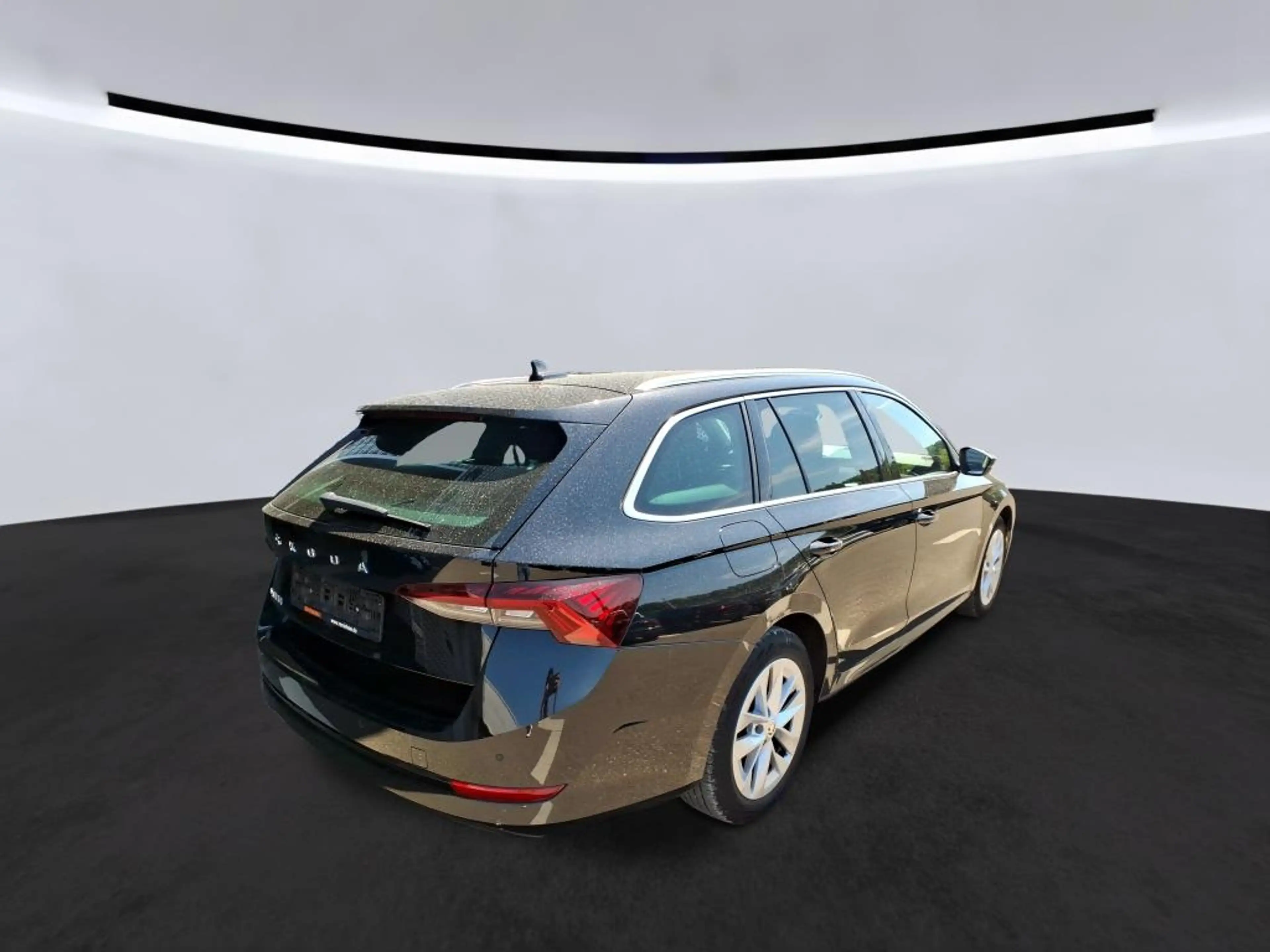 Skoda Octavia Combi 2.0 TDI DSG STYLE +LED +HuD +ACC +NAVI +SMA — photo 5