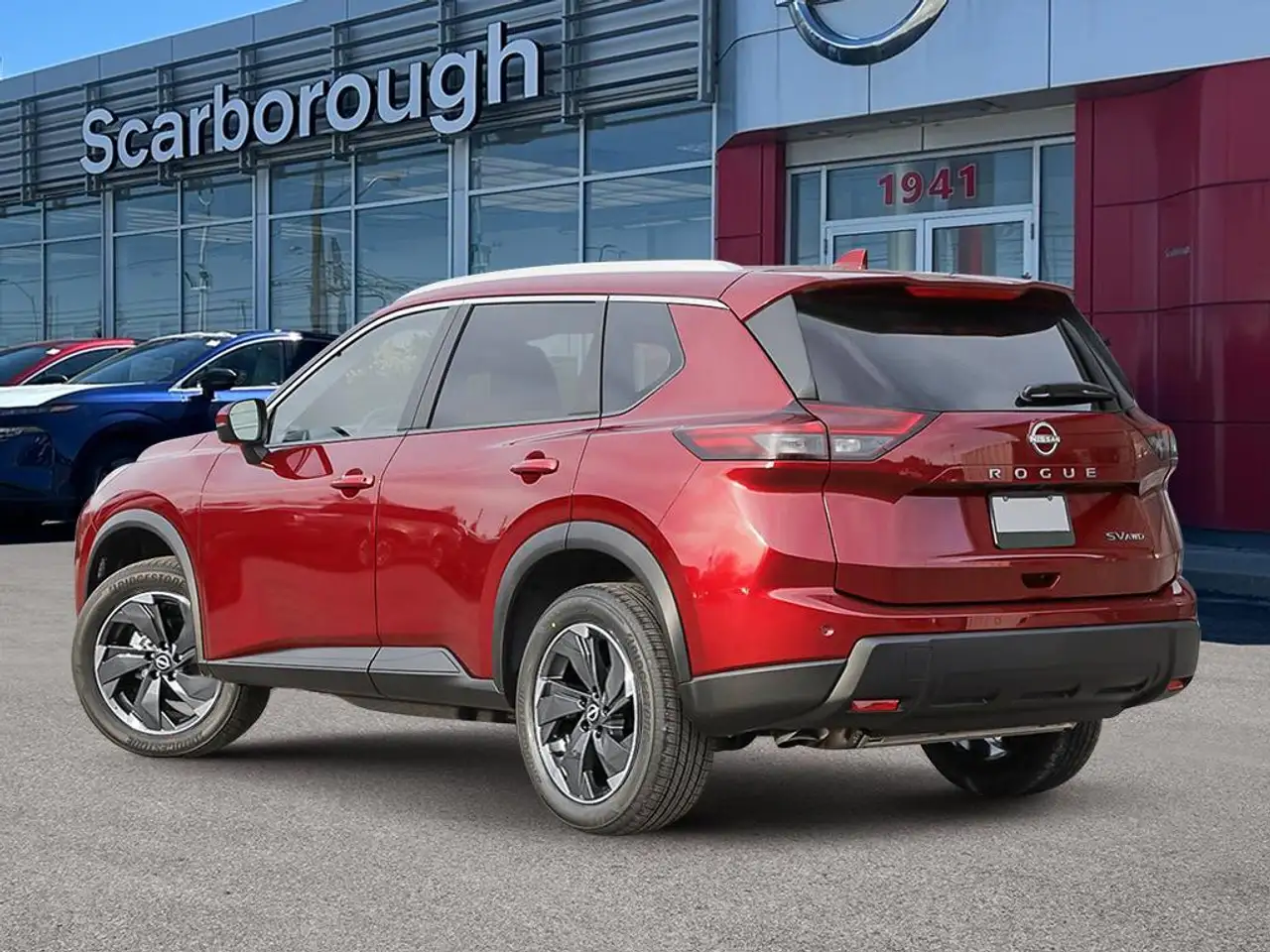 Nissan Rogue снимка Nissan Rogue