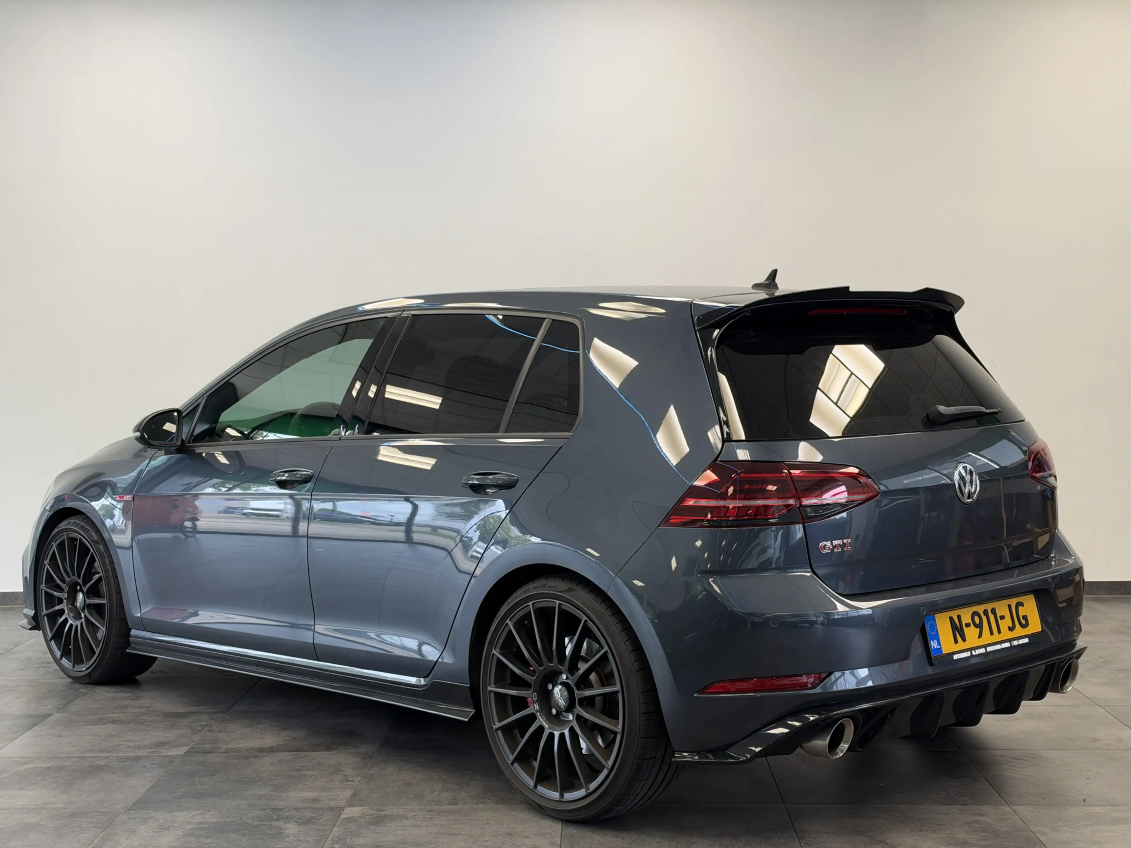 Volkswagen Golf GTI 2.0 TSI Performance Cruise/Climate PDC ACC Dynaudi — photo 3