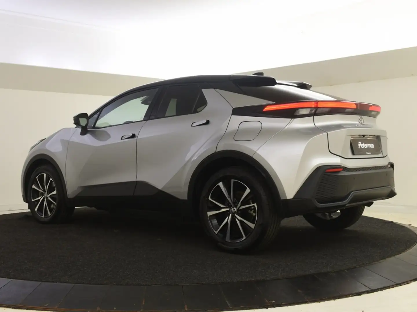 Toyota C-HR Netto Deal * 2.0 PHEV 220 First Edition | Plug-in Zilver - 2