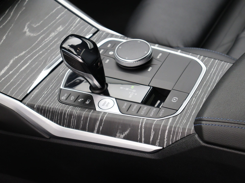BMW 330 3 Serie 330e xDrive High Executive SoH 95% — photo 11