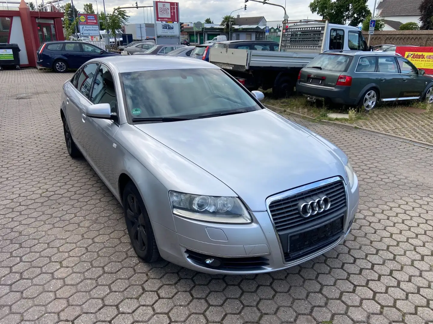 Audi A6 Lim. 2.7 TDI TÜV Neu Klima Automatik (SHZ) Silber - 1