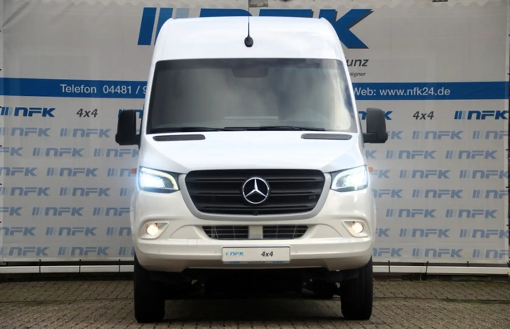 Mercedes-Benz Sprinter 319 4x4 Voll 9G Aut schwings Blanc - 1