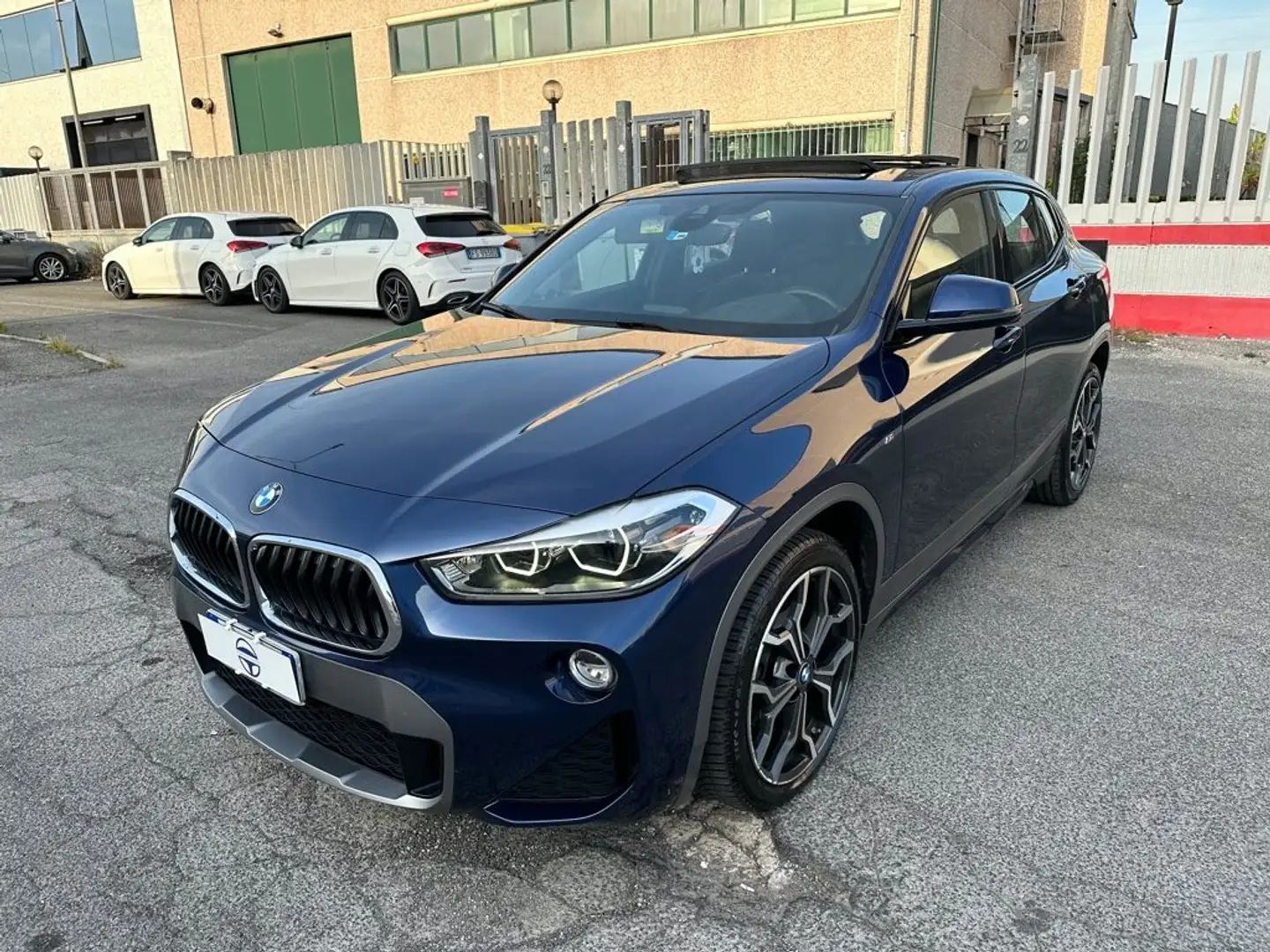 BMW X2 sDrive18d Msport Blu/Azzurro - 1
