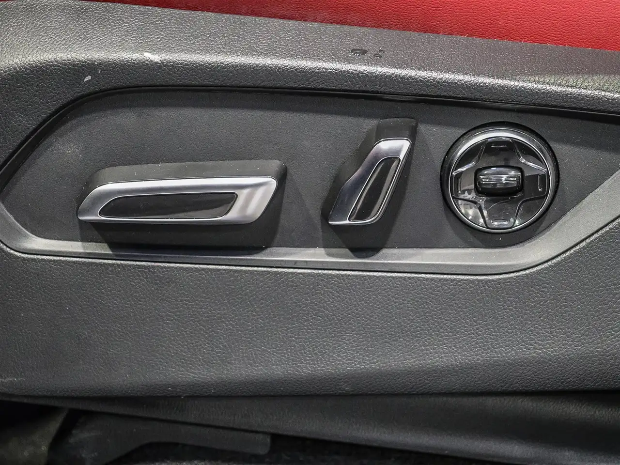 Acura MDX снимка Acura MDX