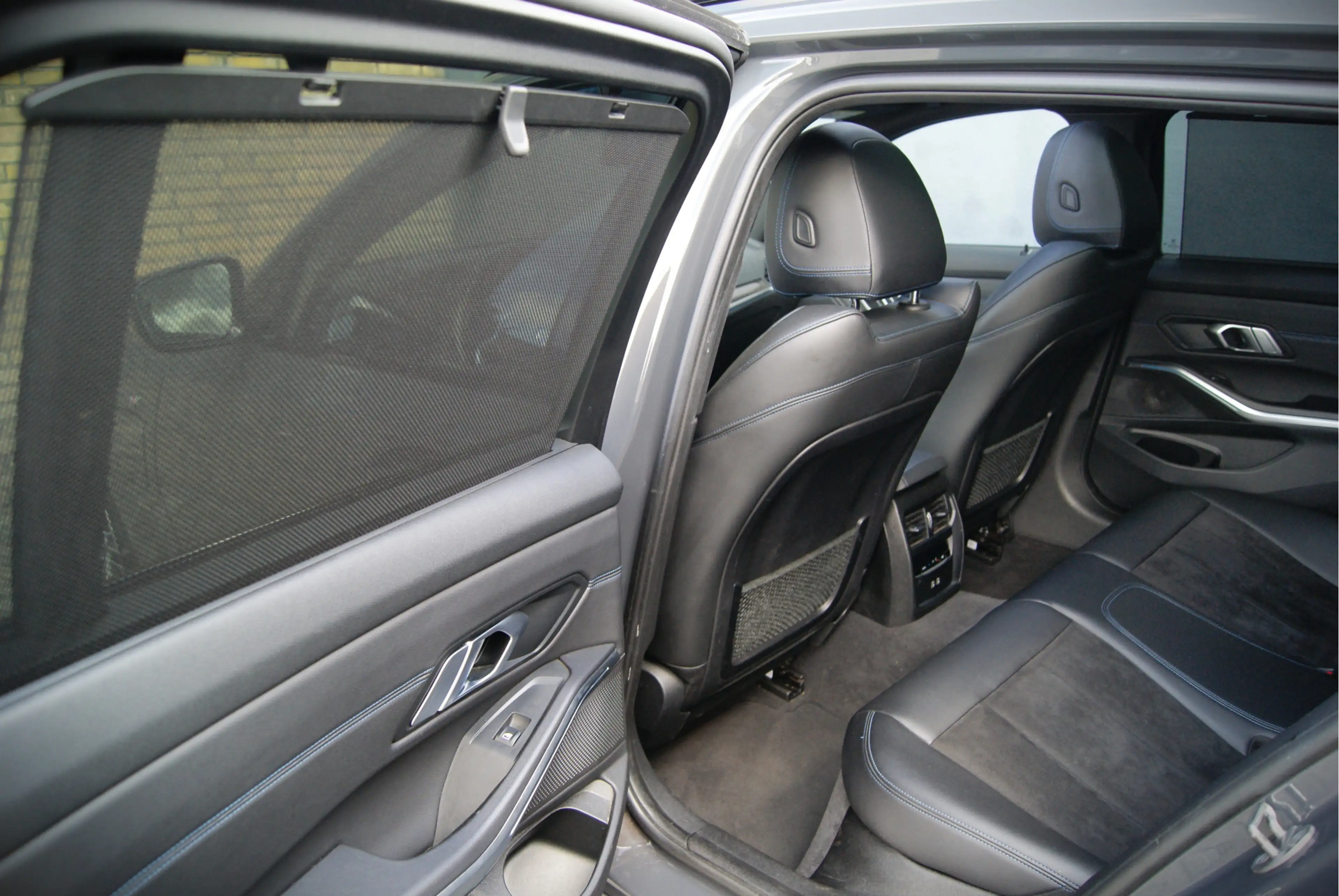 BMW 330 3-serie Touring 330e 292PK High Ex. M-Sport Shadow — photo 8