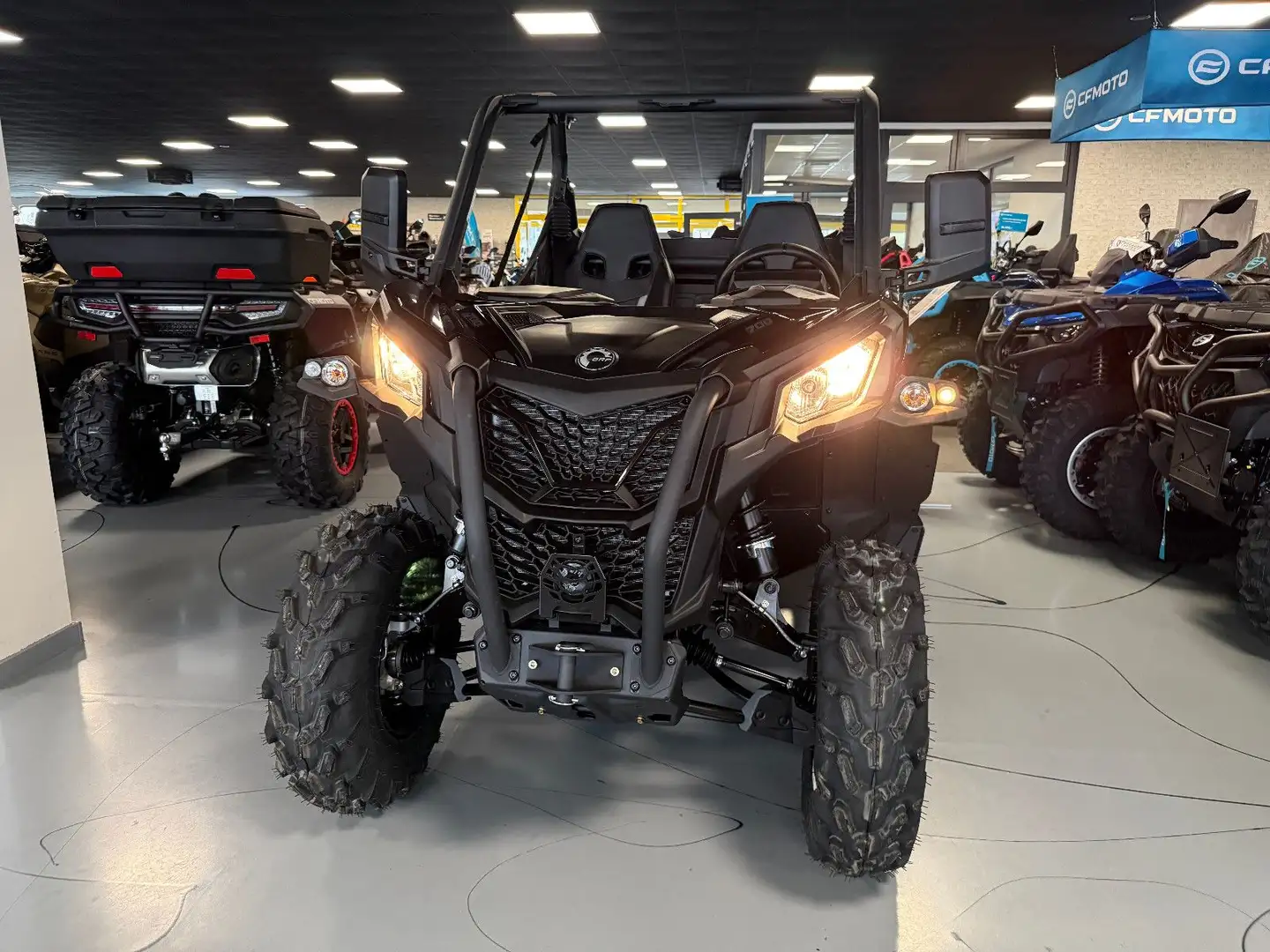 Can-Am Maverick Trail DPS 700 T2b ABS Negro - 2