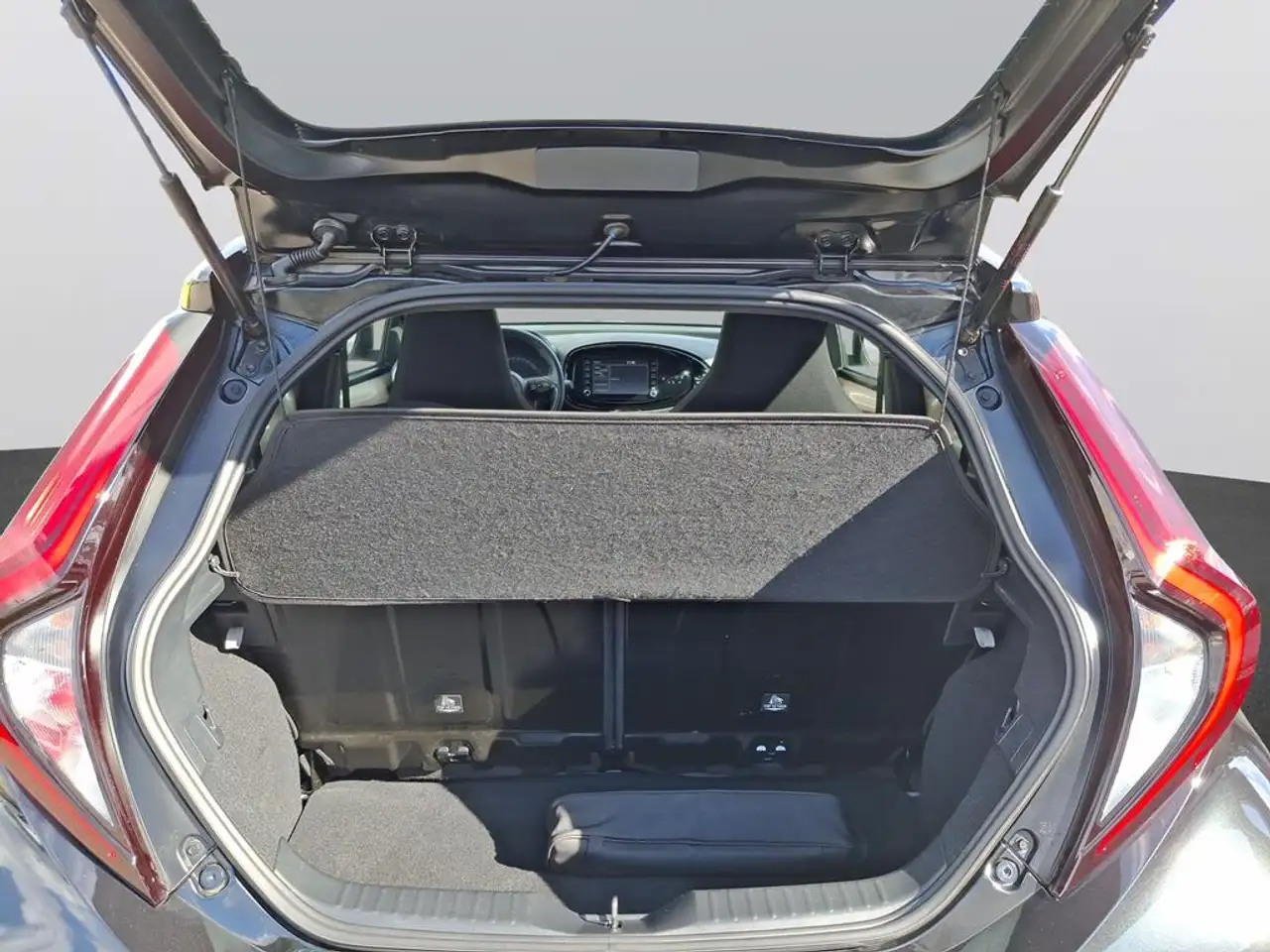 Toyota Aygo X Pulse Auitomatik, миниатюра 9