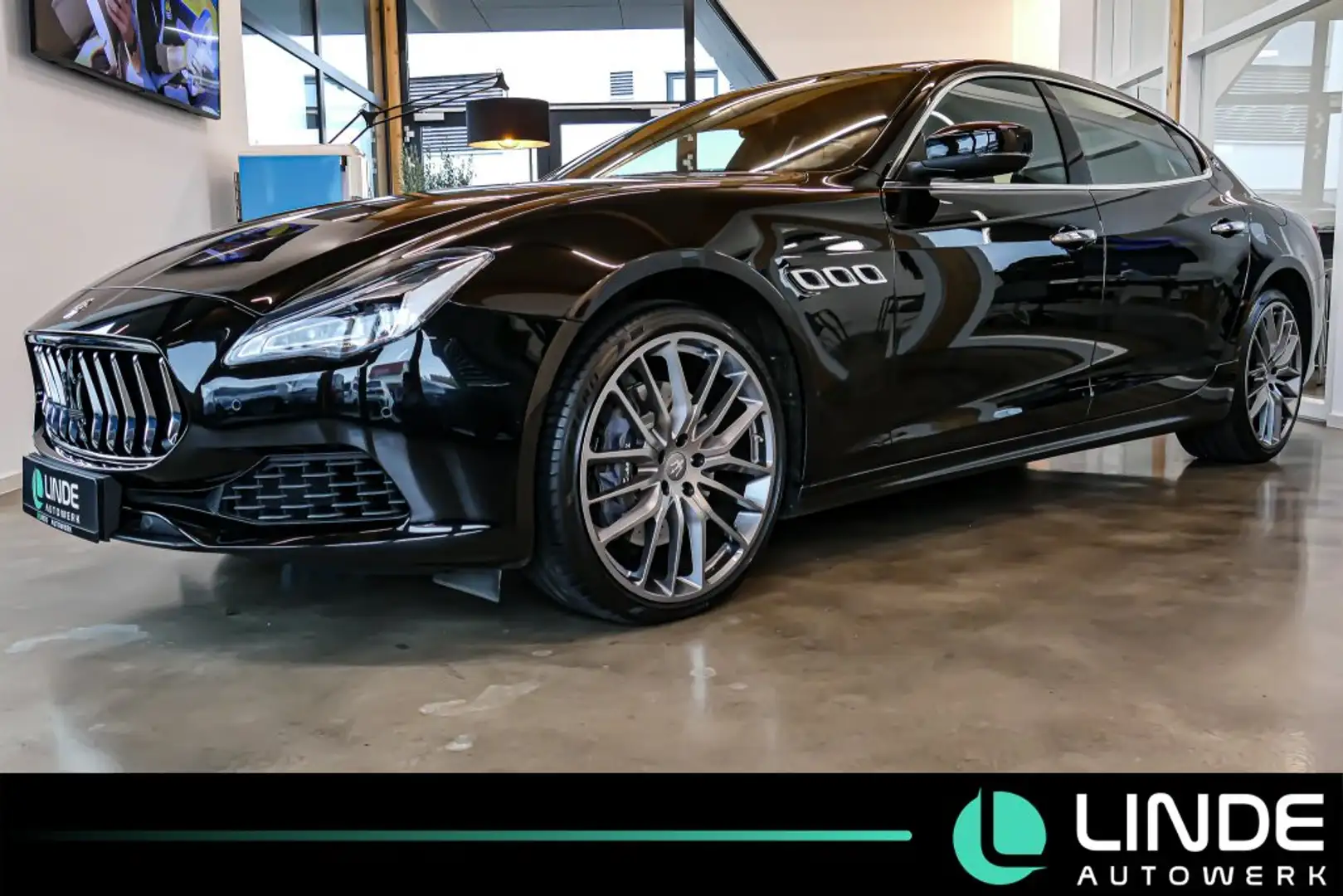 Maserati Quattroporte S Q4 | R.KAMERA | H&K | SHZ | NAVI Schwarz - 1