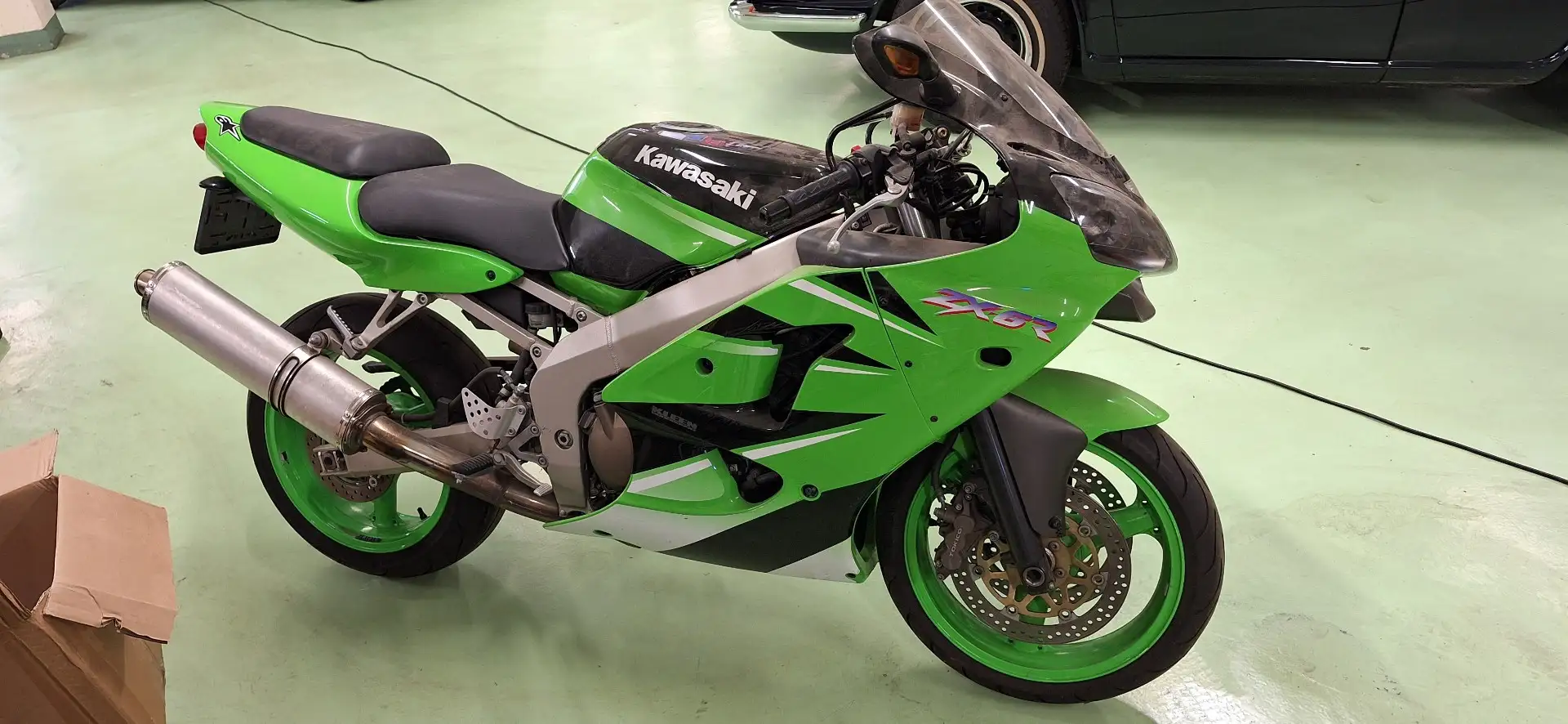 Kawasaki Ninja ZX-6R Verde - 2