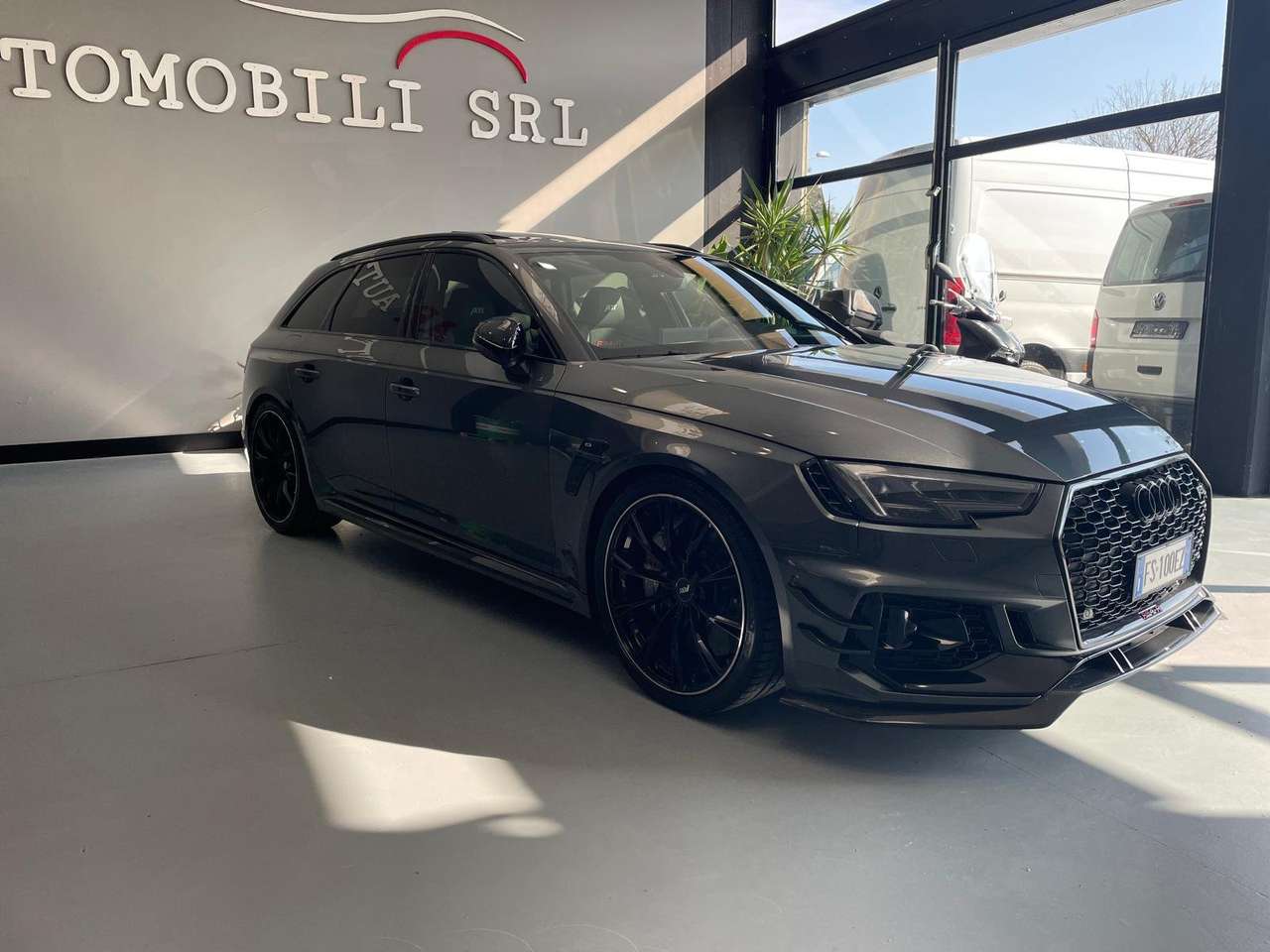 Audi RS4 -R  ABT 1/50 ESEMPLARI PRODOTTI