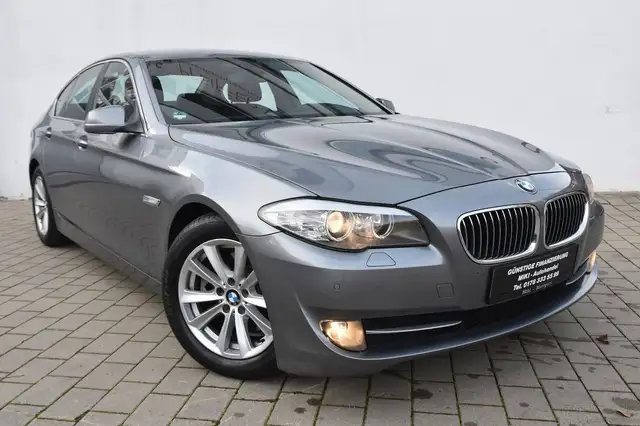 BMW 523 i Automatik*Navi*Xenon*Anhängerkupplung*