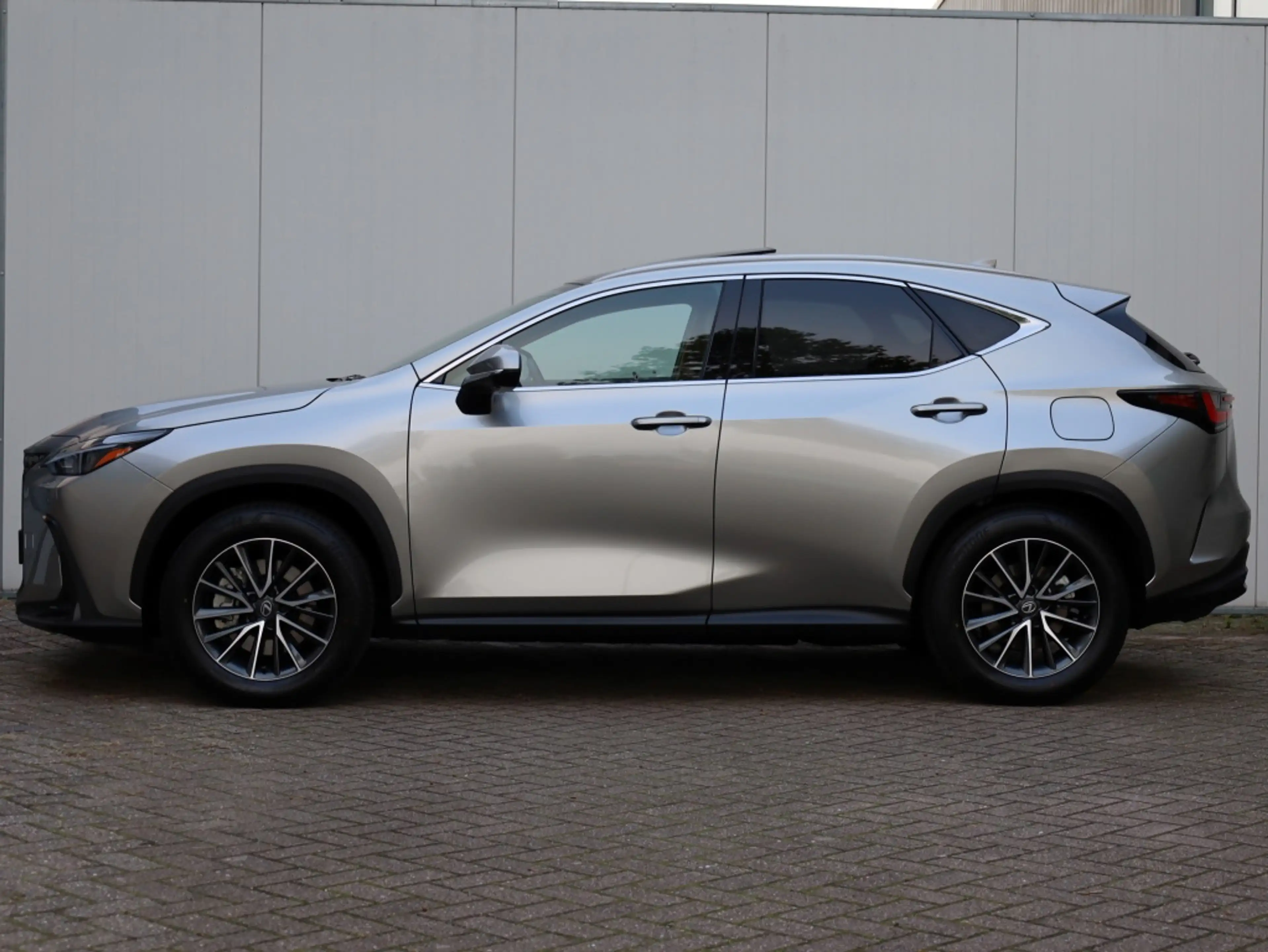 Lexus NX 450h+ AWD Luxury Line | Panoramadak | 360 Camera | Stoel — photo 5