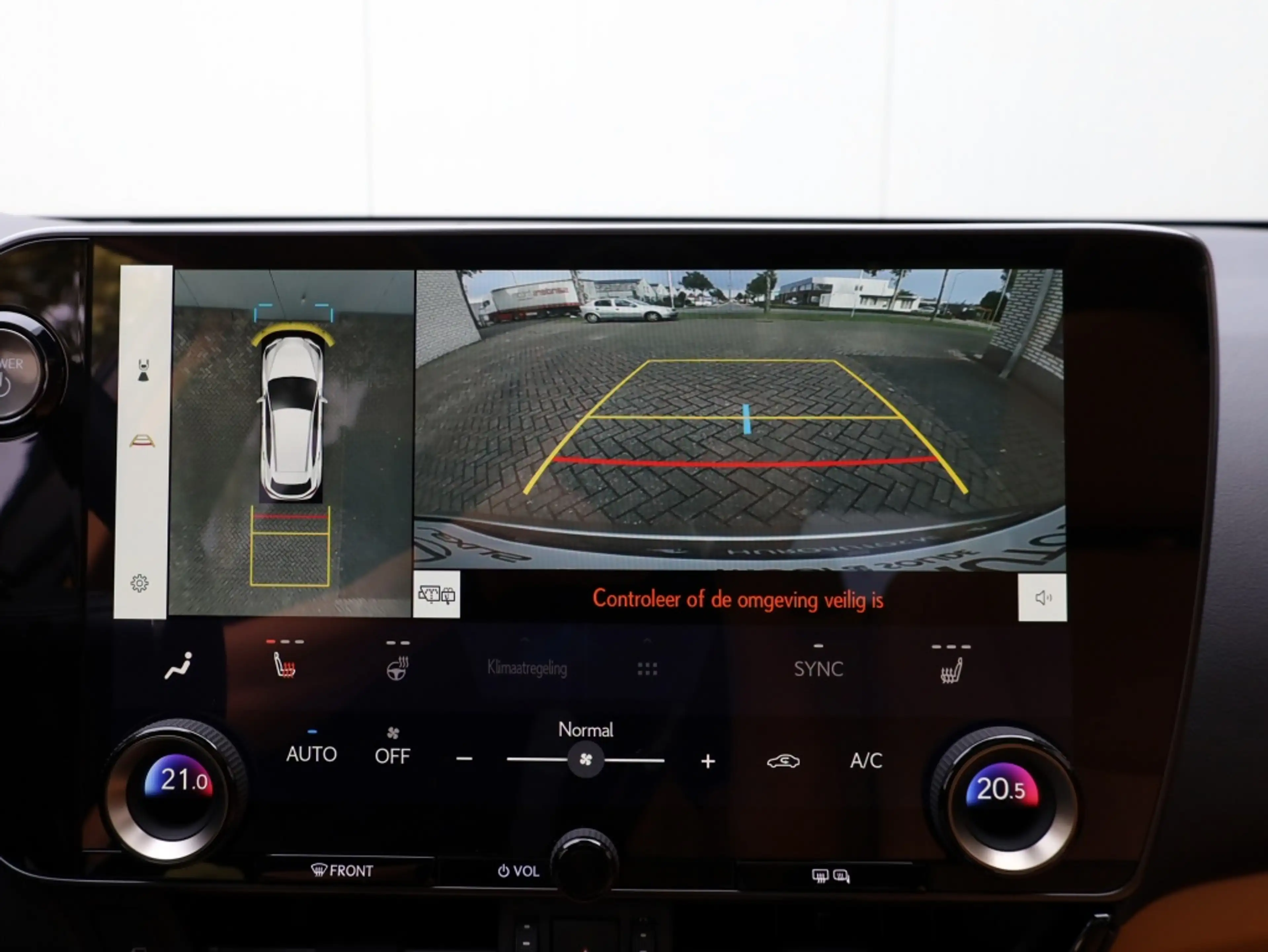 Lexus NX 450h+ AWD Luxury Line | Panoramadak | 360 Camera | Stoel — photo 16