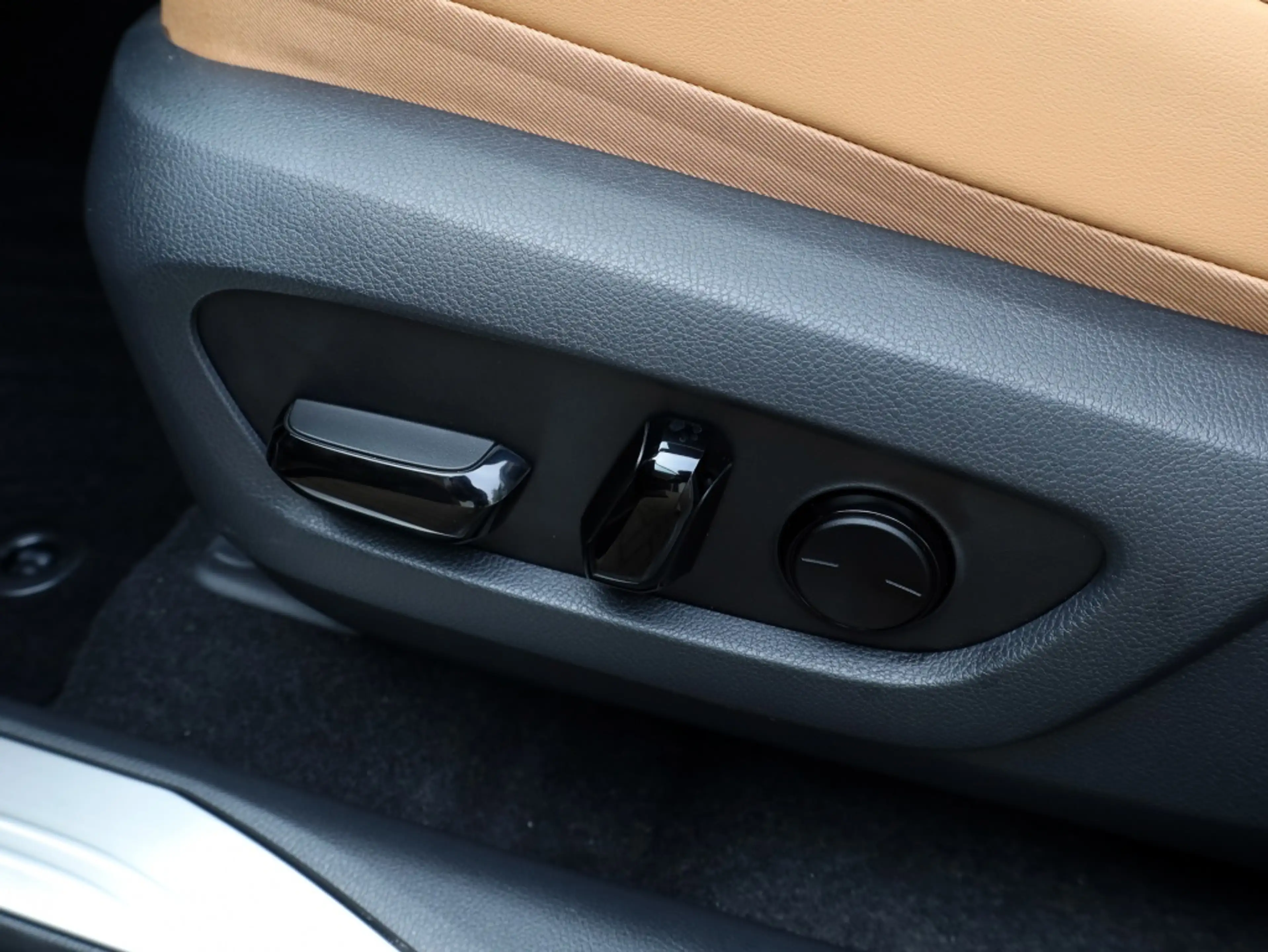 Lexus NX 450h+ AWD Luxury Line | Panoramadak | 360 Camera | Stoel — photo 25