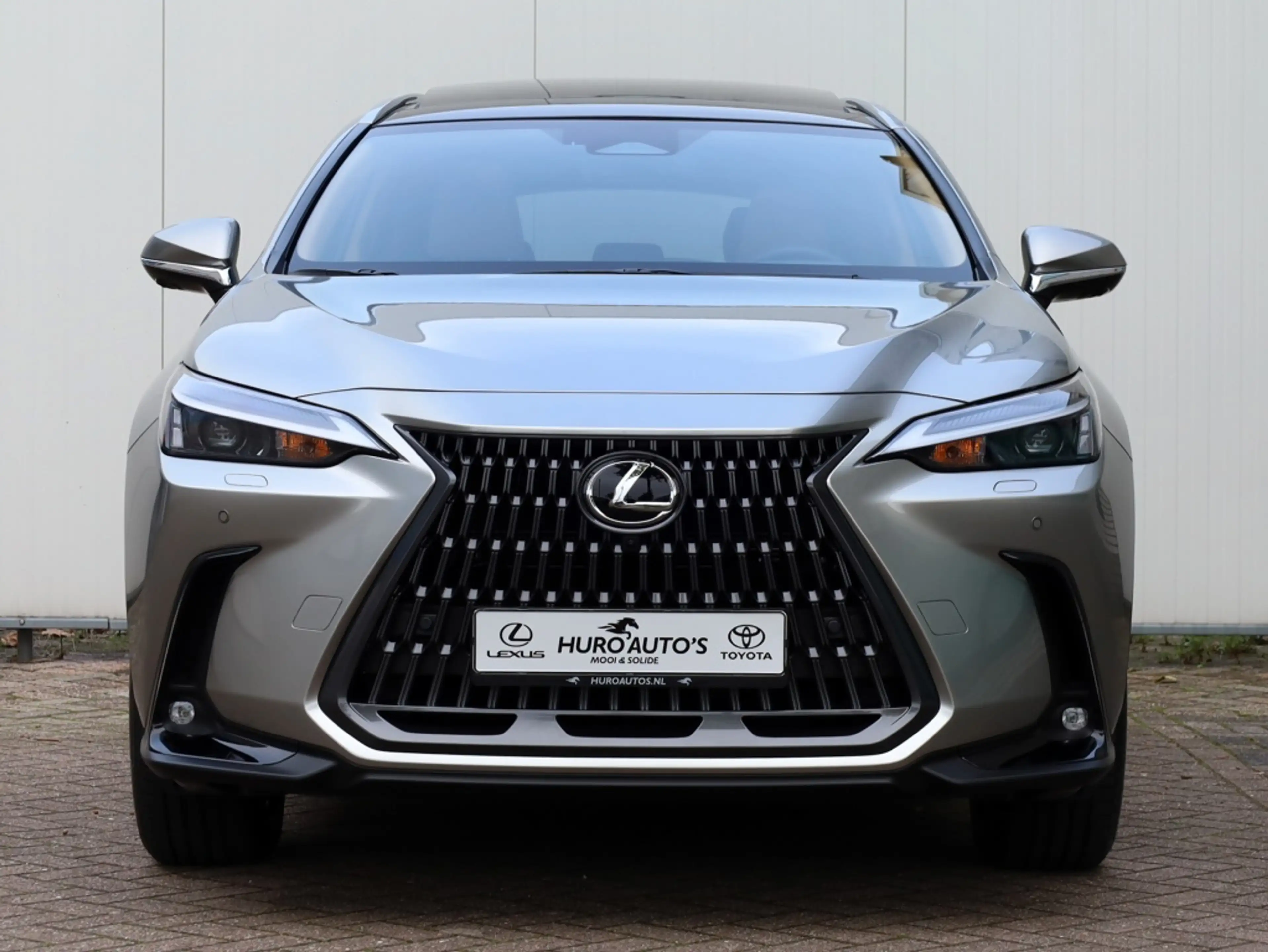 Lexus NX 450h+ AWD Luxury Line | Panoramadak | 360 Camera | Stoel — photo 2