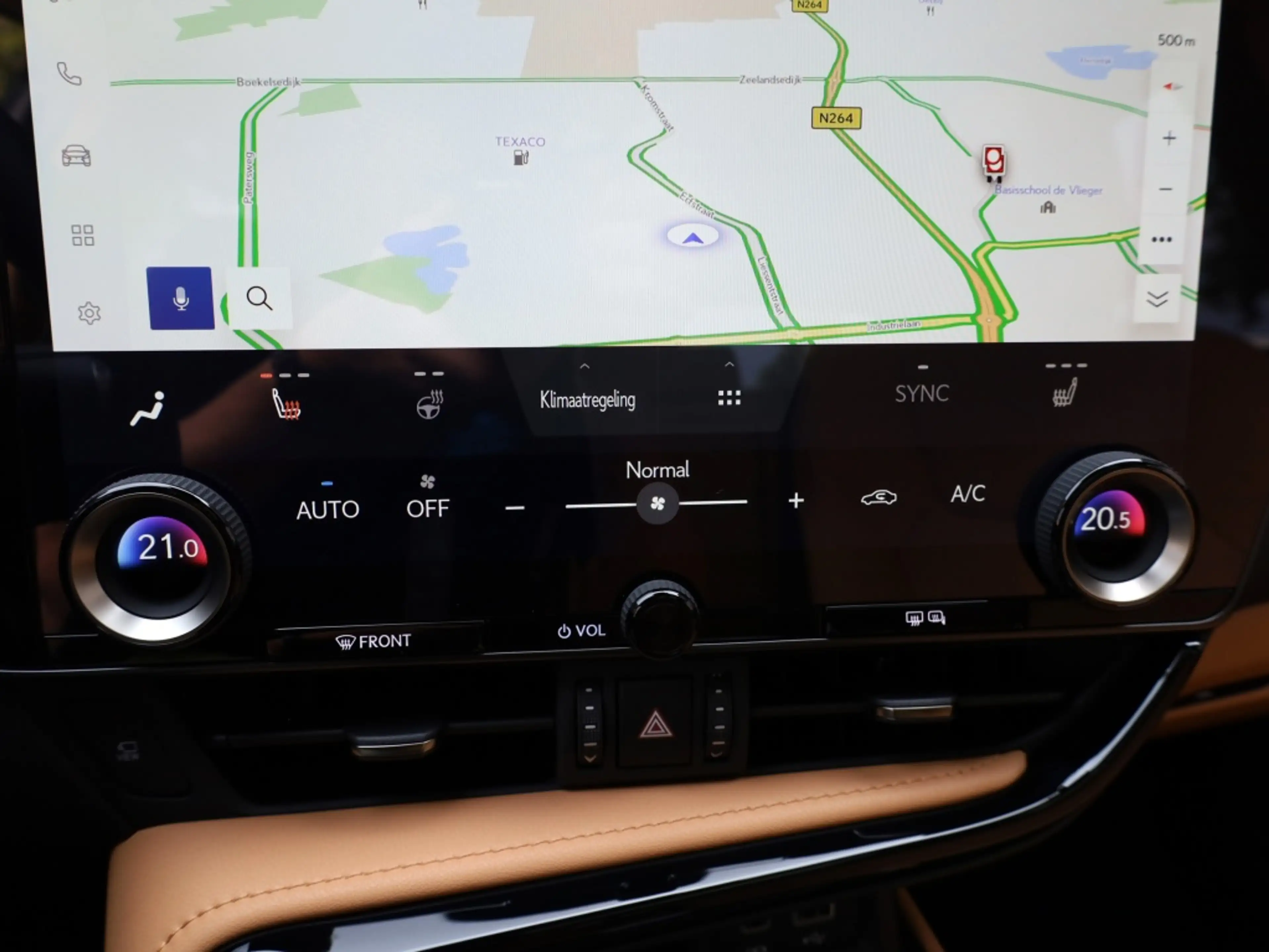Lexus NX 450h+ AWD Luxury Line | Panoramadak | 360 Camera | Stoel — photo 20