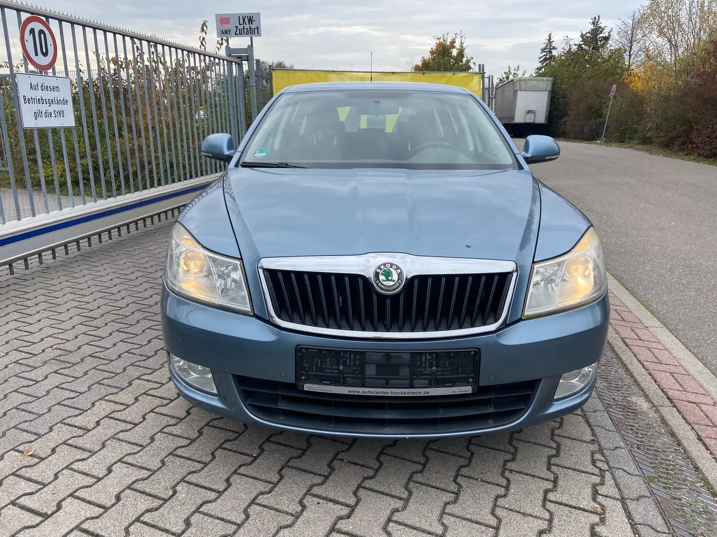 Skoda Octavia Elegance Blau - 2
