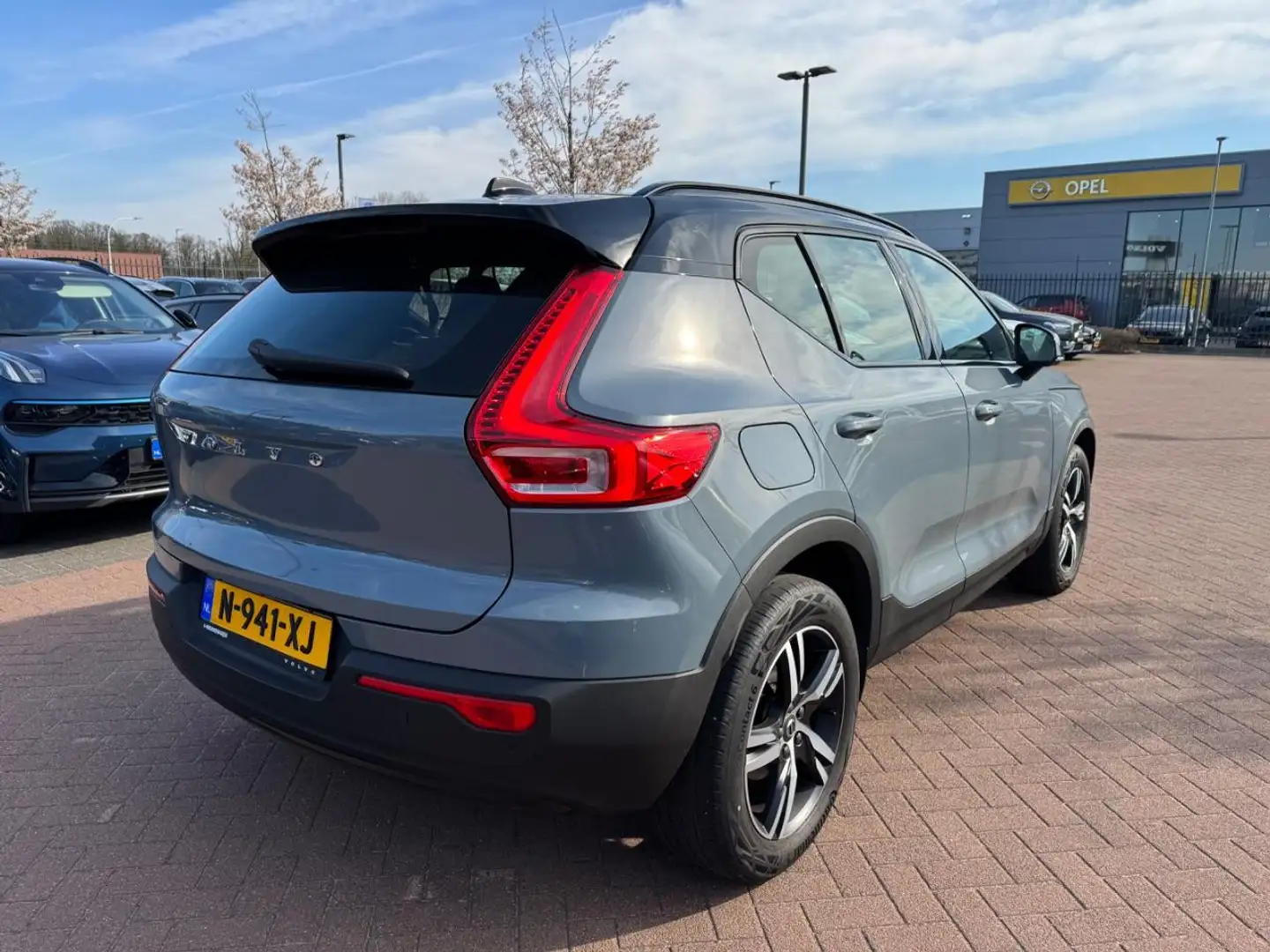 Volvo XC40 T3 Aut. R-Design | Adaptieve Cruise Control | Stoe Gris - 2