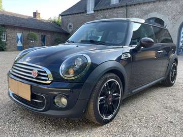 Mini Clubman 1.6 D Cooper DPF Hampton