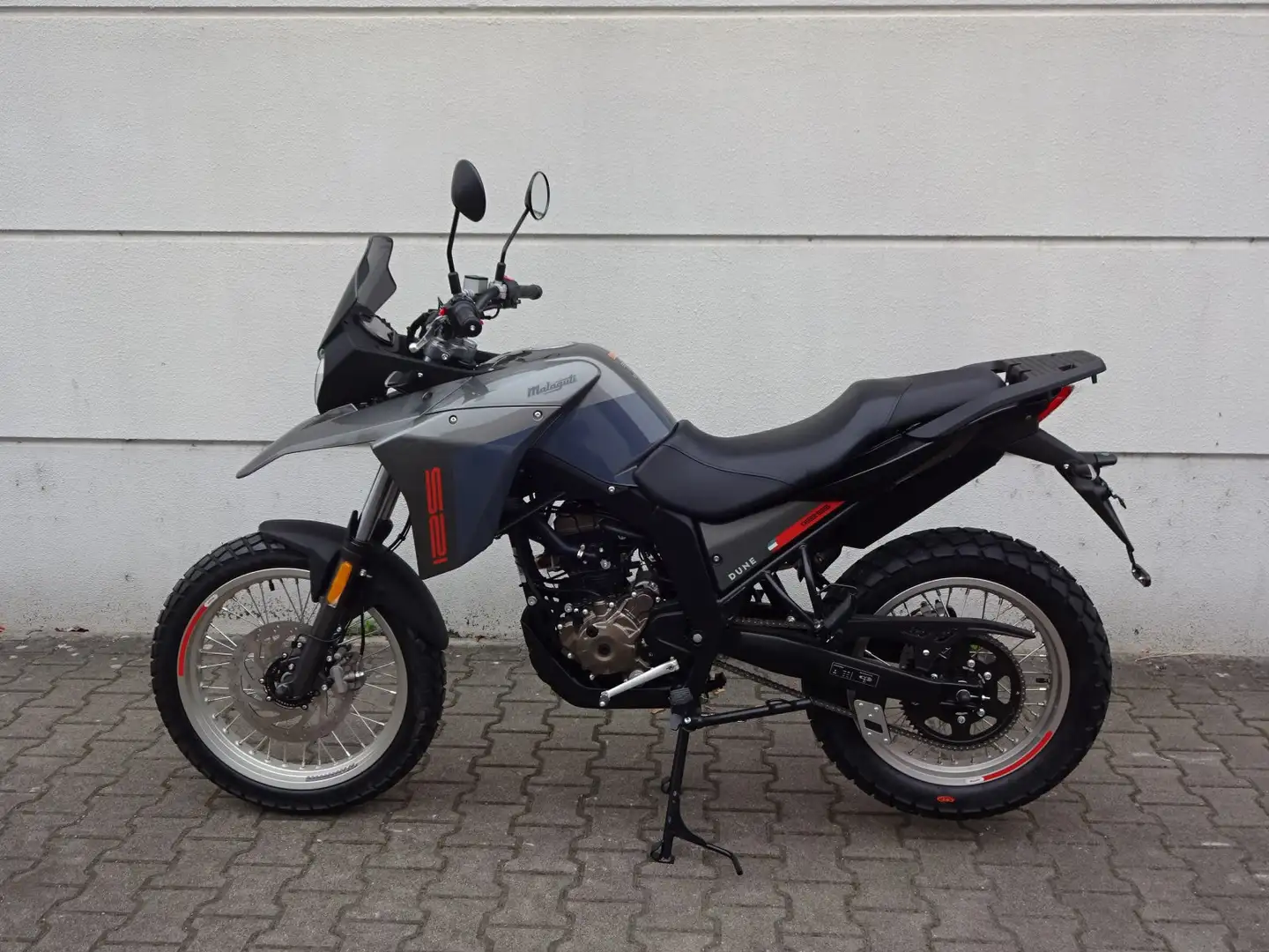 Malaguti Dune 125 EFi ABS EURO5 Šedá - 2