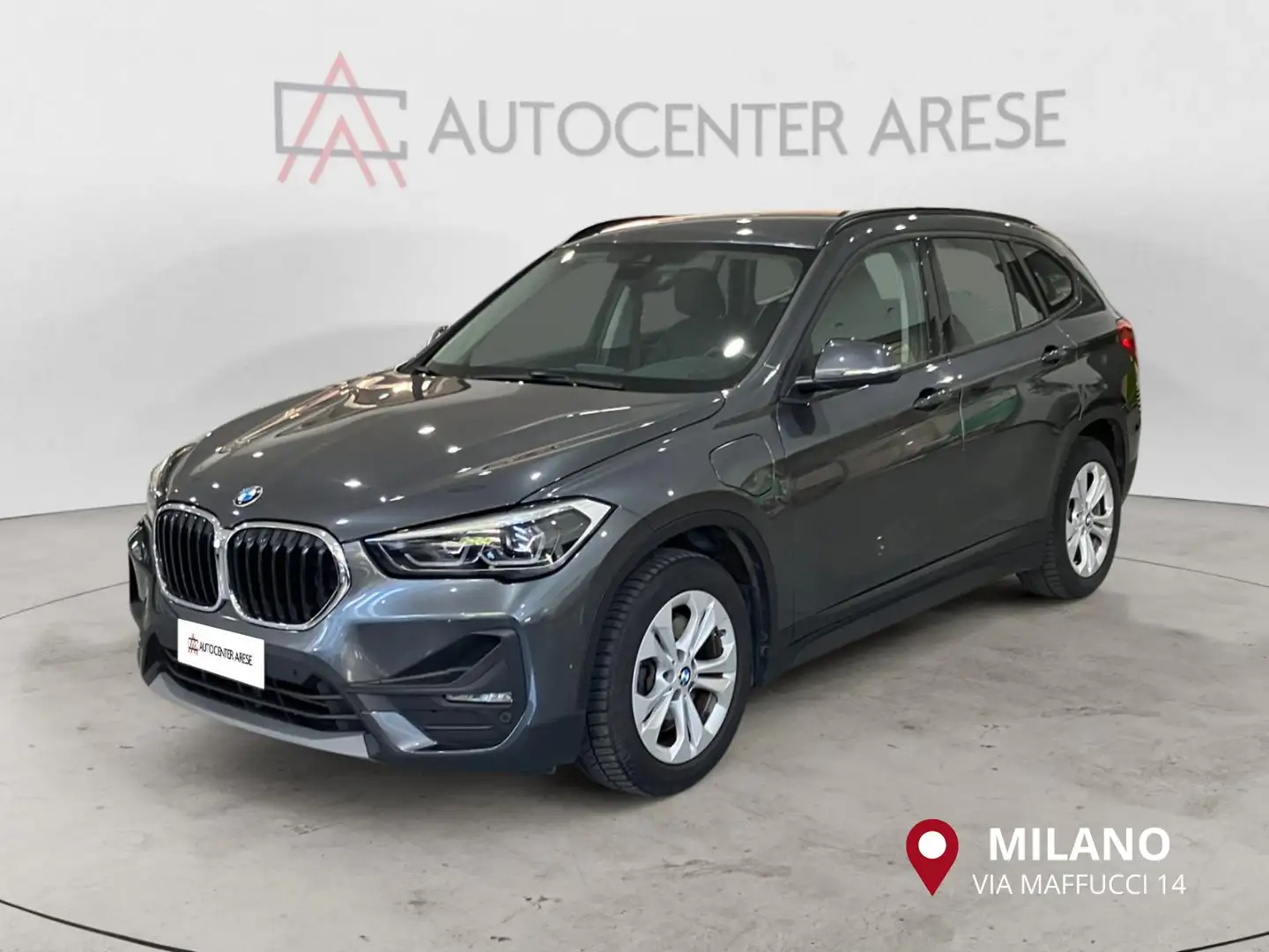 BMW X1 xDrive25e Business Advantage Grey - 1