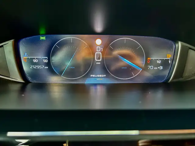 Peugeot 308 view 12