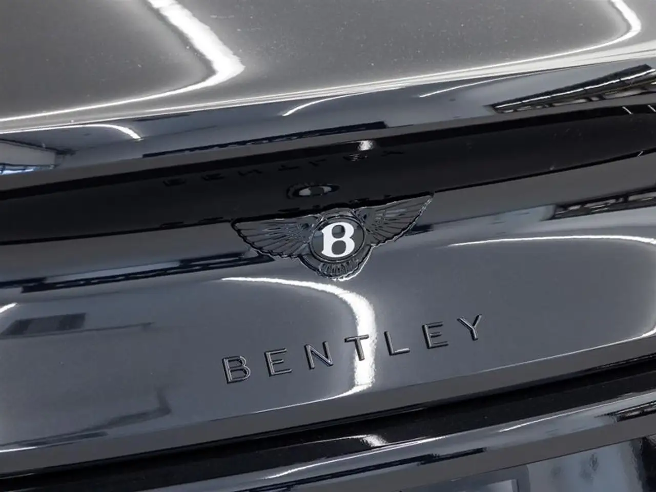 Bentley Continental GT снимка Bentley Continental GT